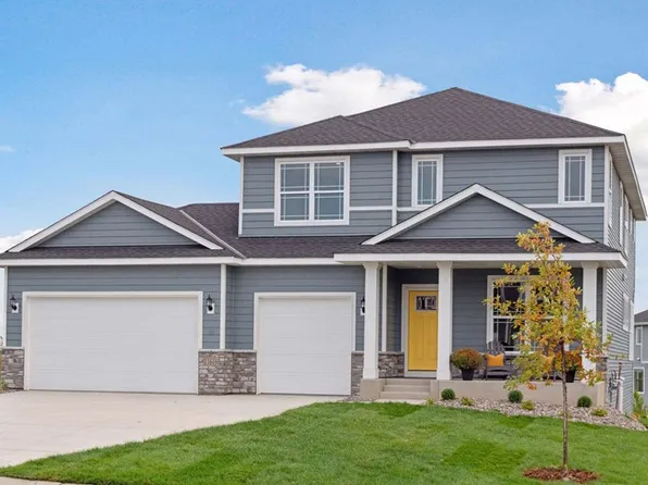 Michigan Plan, Prairie Crossing - The Estates Collection