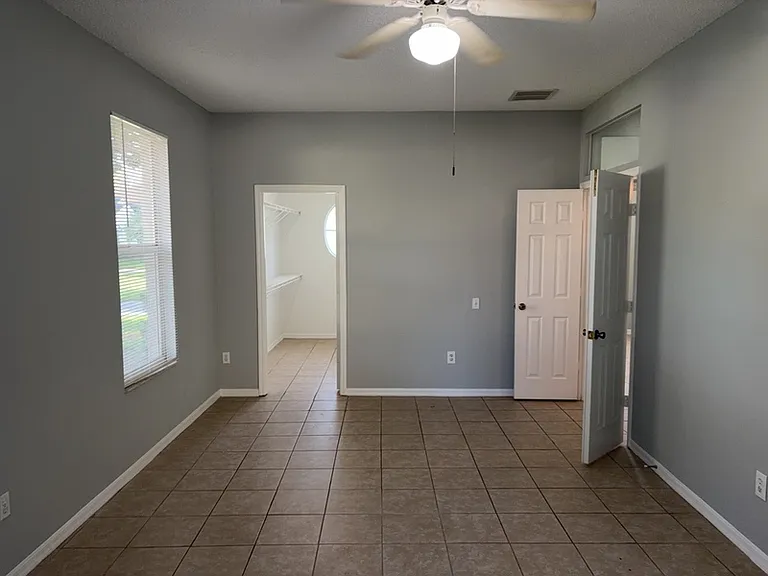 6005 Jessica Dr — Photo 11