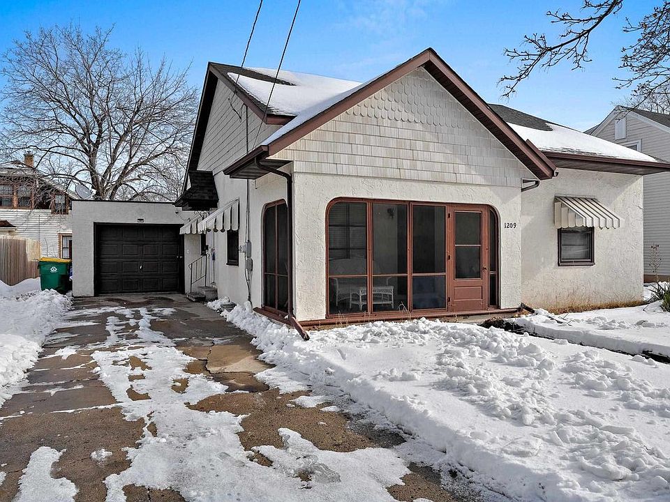 1209 CROOKS STREET, Green Bay, WI 54301 Zillow