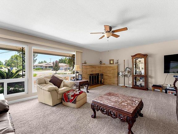 5th image of 3255 Panorama Dr