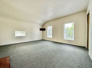 1243 E Walnut St, Green Bay, WI 54301