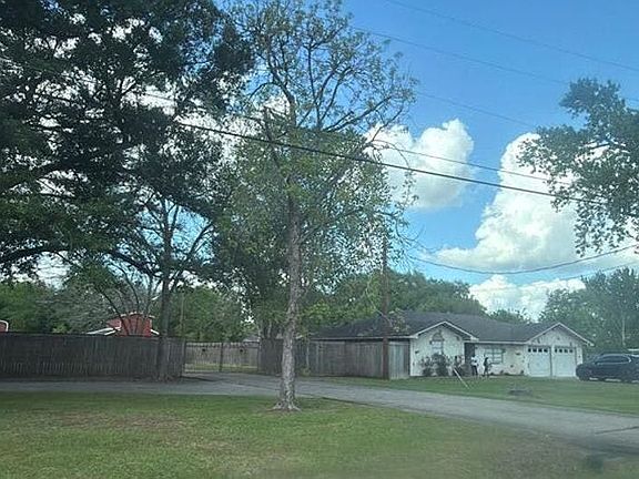 3rd image of 8830 Blaylock Ln