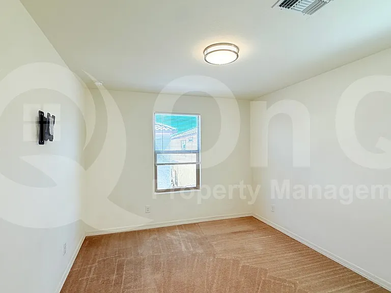 3706 S 57th Ln — Photo 10