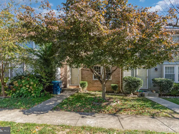 6117 Gardenia Ct, Alexandria, VA 22310