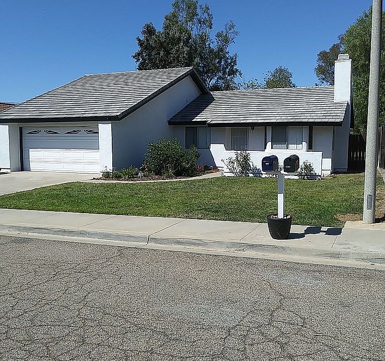 2nd image of 1133 Jackson Pl