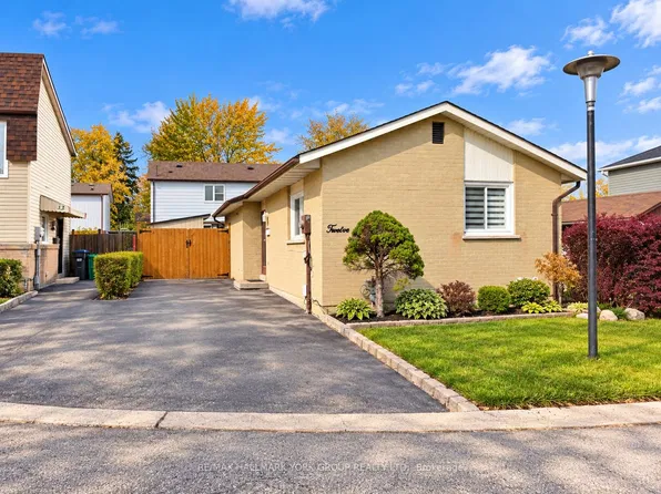 12 Homeland Ct, Brampton, ON L6S 1R8