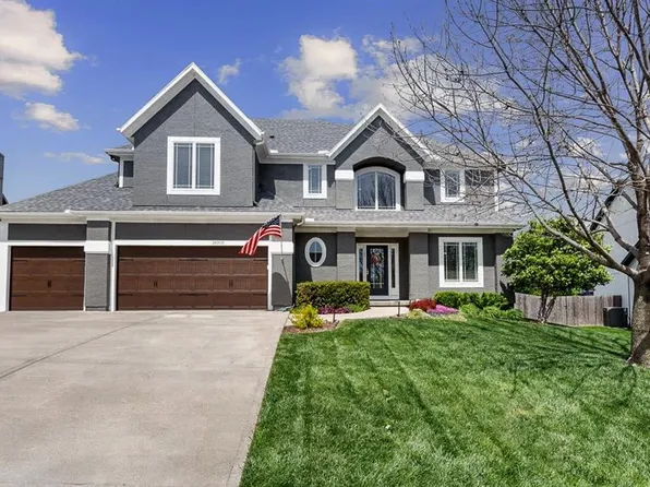 24908 W 86th St, Lenexa, KS 66227