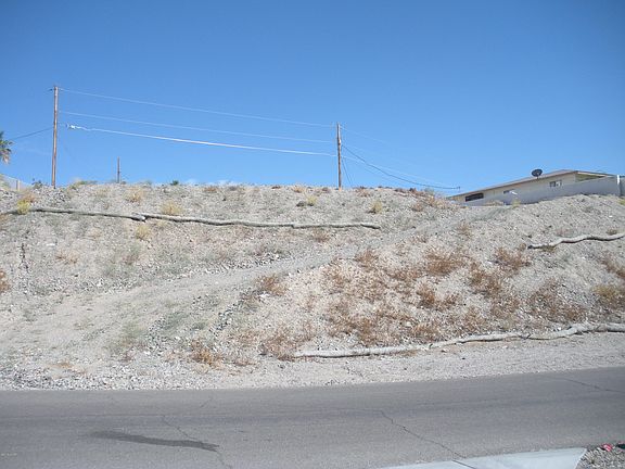 2nd image of 4064 Sponson Dr Lot 1