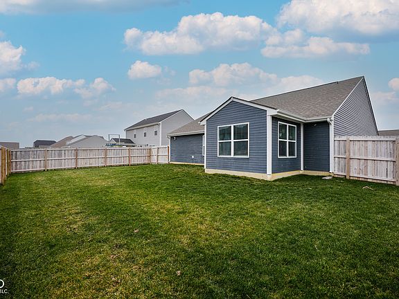 4th image of 949 Borealis Dr