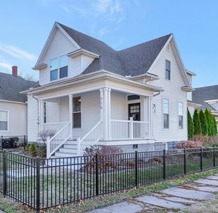 710 N Oak St, Bloomington, IL, 61701