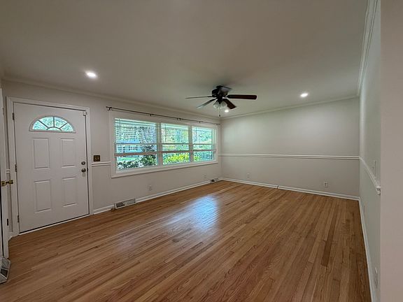 5th image of 1 Murray Hill Dr