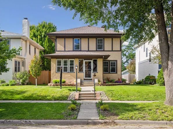 1295 Goodrich Ave, Saint Paul, MN 55105