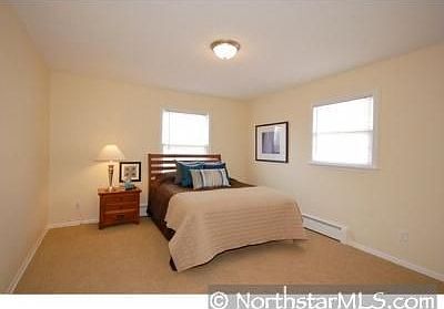 4th image of 6924 Douglas Dr N