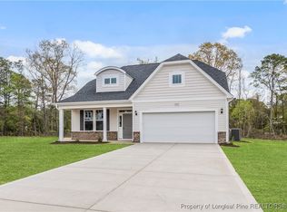 3153 Wolfpack Ln, Fayetteville, NC 28312