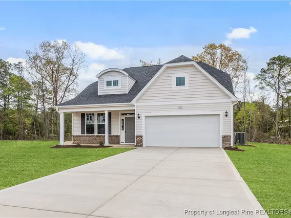 3153 Wolfpack Ln, Fayetteville, NC 28312