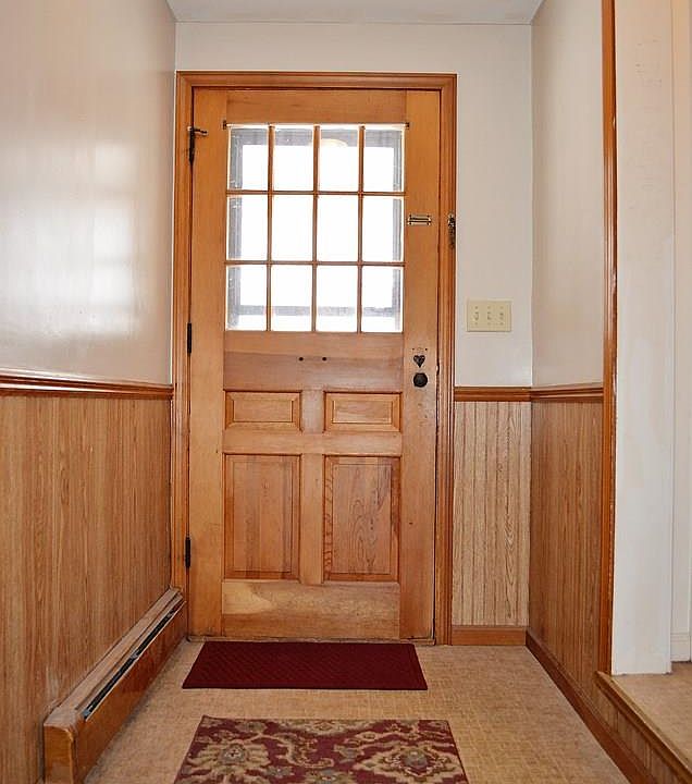 1041 S Higby St, Jackson, MI 49203 Zillow