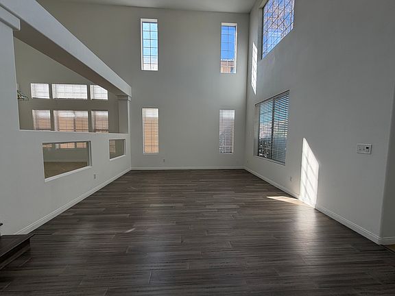 Formal Living Room w/ high ceilings