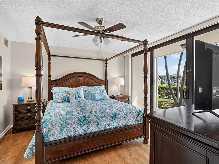 2401 Marina Isle Way #105 — Photo 21