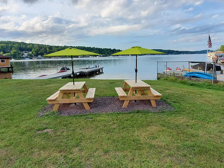 2247 Lakeside Dr — Photo 11