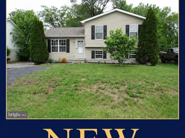 93 Midnoon Dr, Martinsburg, WV 25404