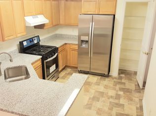 11722 Tolson Pl APT 101, Woodbridge, VA 22192