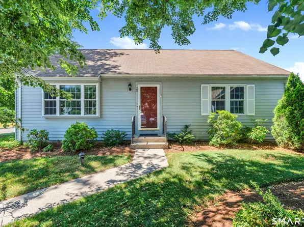 28 Downing Way #28, Madison, CT 06443