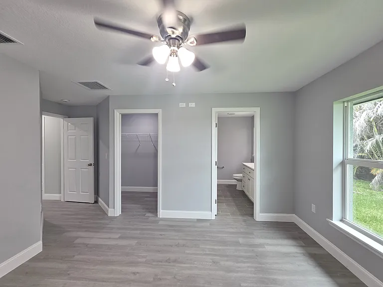 5108 SE 42nd St — Photo 8
