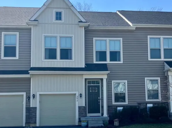 292 Kestrel Ct, Kennett Square, PA 19348