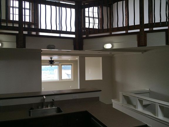Kitchen Bar Top