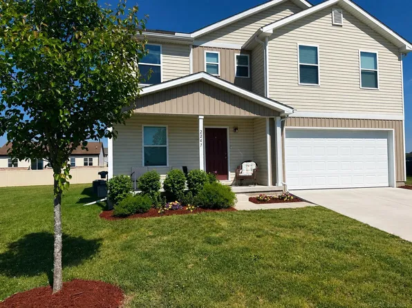 2247 Hunter Ln, Burton, MI 48519