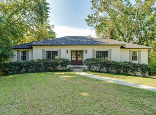 1626 Sea Cove Ln, Hixson, TN 37343