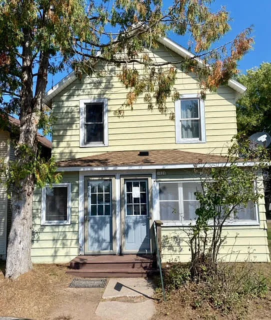 1026 2nd Ave