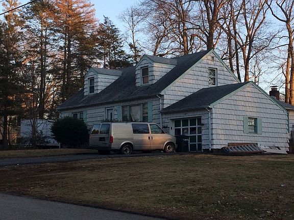 2nd image of 12 Andrew Dr