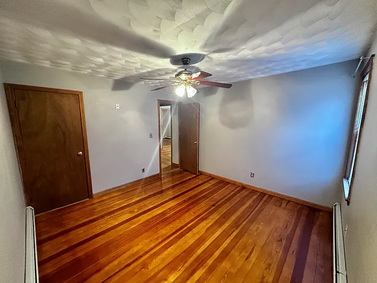 28 Earle St #3 — Photo 5
