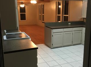 1491 Marion Rd, Marion, TX 78124