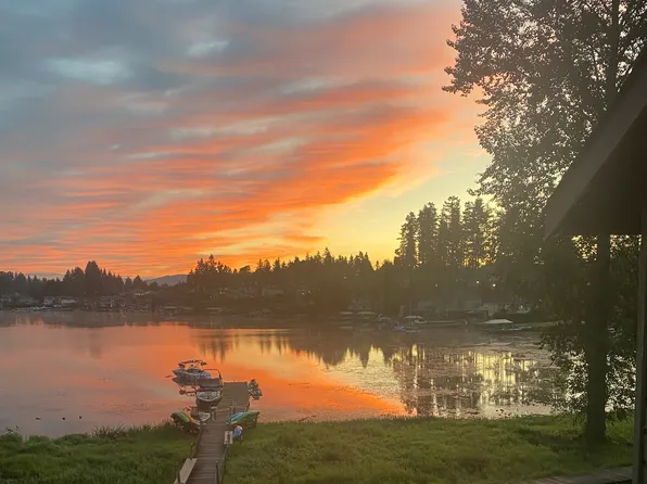 610 E Lake Stevens Rd APT 103, Lake Stevens, WA 98258