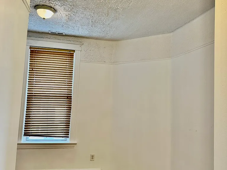 6630 S Bishop St #2A — Photo 7