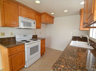 2218 Huntington Ln APT 4, Redondo Beach, CA 90278
