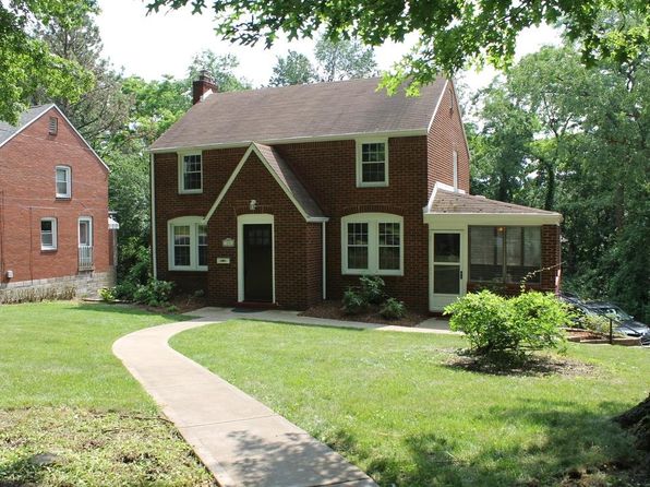 300 Barclay Ave