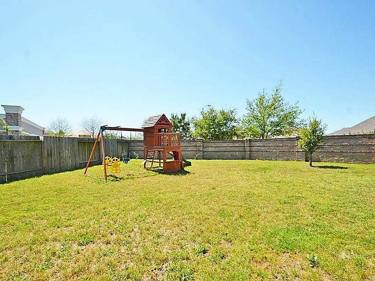 24562 Carlton Springs Ln — Photo 29