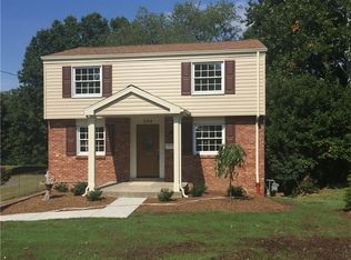 234 Parkedge Rd, Pittsburgh, PA 15220