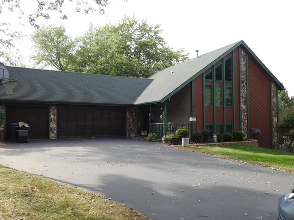 10414 William Trl, Roscoe, IL 61073