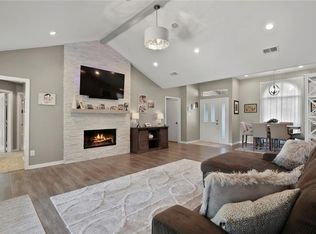 1712 Parkwood Dr, Grapevine, TX 76051