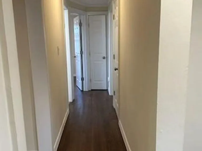 83 Macarthur Ave #1 — Photo 3