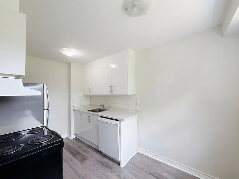 2830 Midland Ave #48 — Photo 7