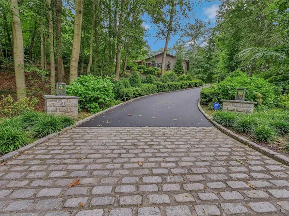 4 Indian Club Road, Northport, NY 11768