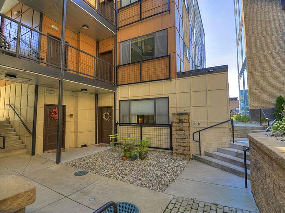 5th image of 115 E Eighth St APT 11