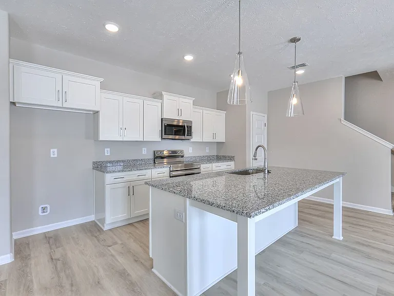 22 Hardwood Rd — Photo 7