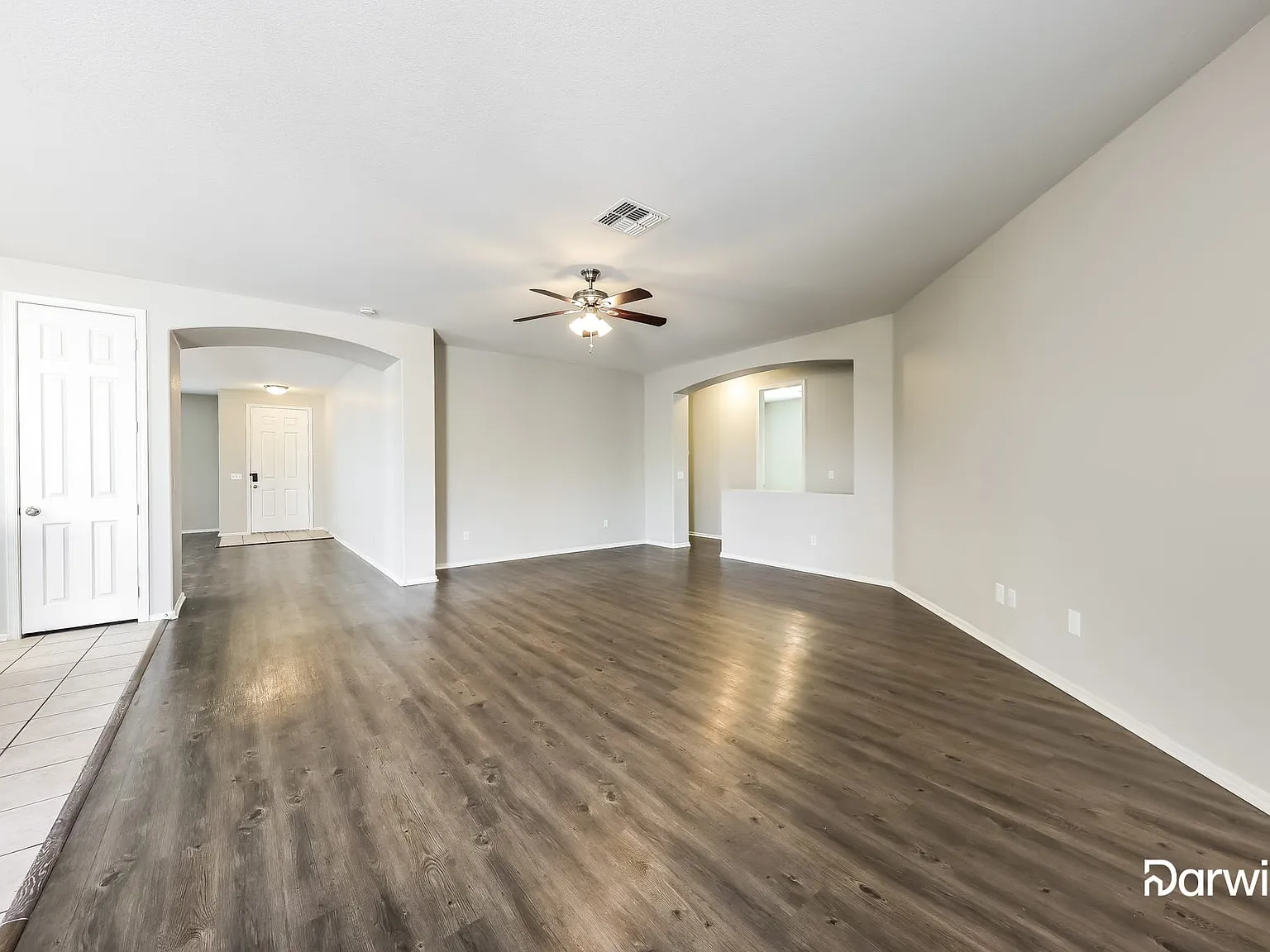 4 bed, 2.0 bath, 2166 sqft, $2,350 — Photo 4