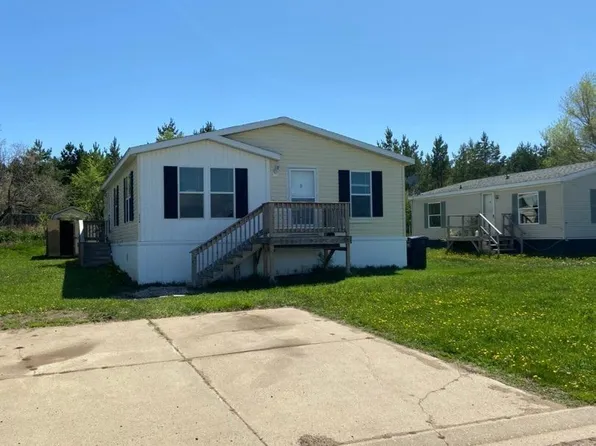 234 G St, Dickinson, ND 58601